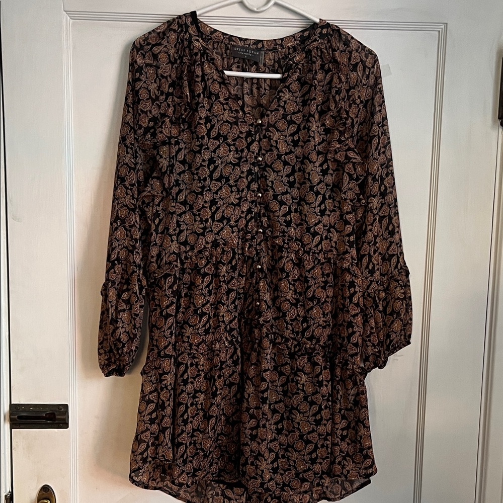Dress Forum Black floral mini dress